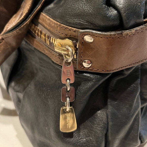 See By Chloé black leather crossbody tote bag - Picture 7 of 14